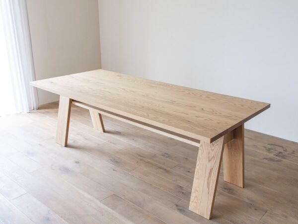 Sulit - Dining Table - Image 8