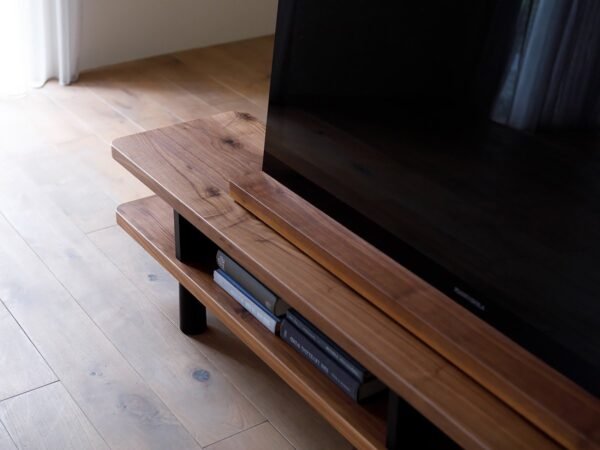 Hygge - TV Board - Image 3