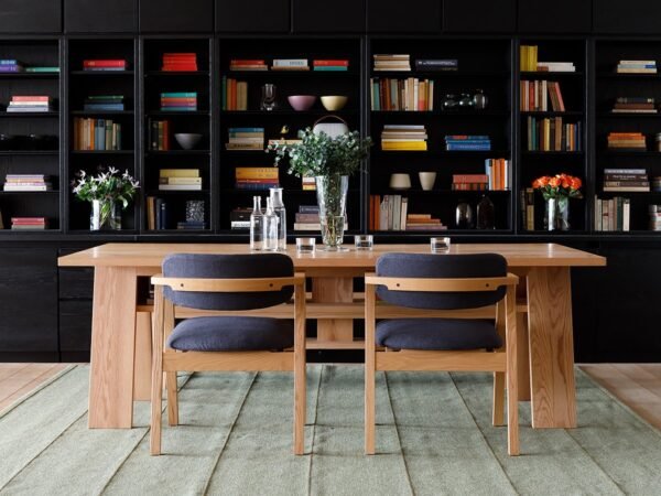 Sulit - Dining Table - Image 5