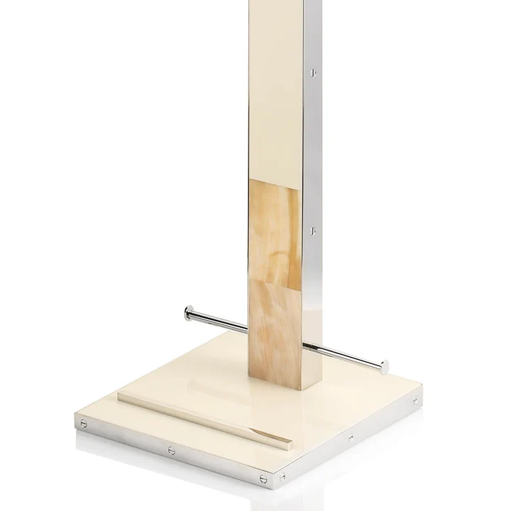 Levanzo valet stand - Image 4